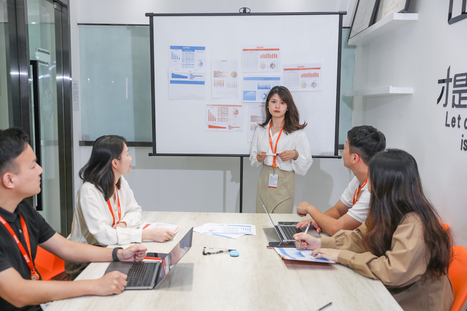 6763d64f958b1.jpg GZ8A0070.jpg